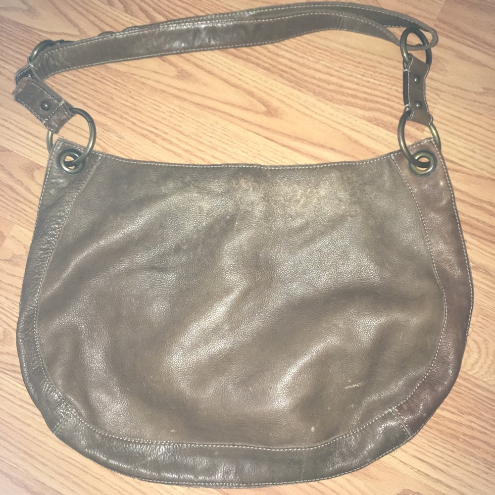 Clearance 🛍 Brown fossil handbag.
